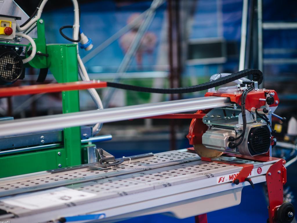 ការបូមស្វ័យប្រវត្តិ និងការអភិវឌ្ឍថ្មីៗ